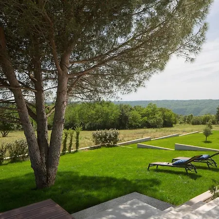 Caruso Villa *